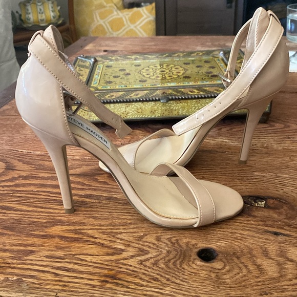 Steve Madden heels, toe cleavage, and a great shoe, 7m - Picture 5 of 5